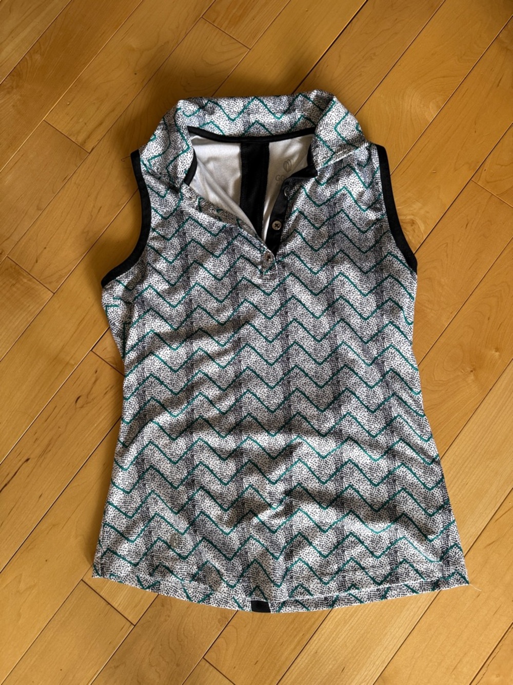 Sleeveless Chevron Golf Tank Top - White, Black & Teal